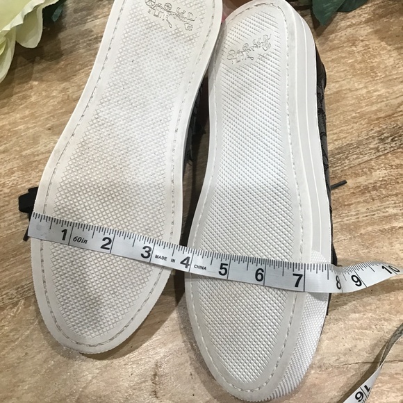 Coach- Paddy Signa. Logo Sneakers - Picture 10 of 14